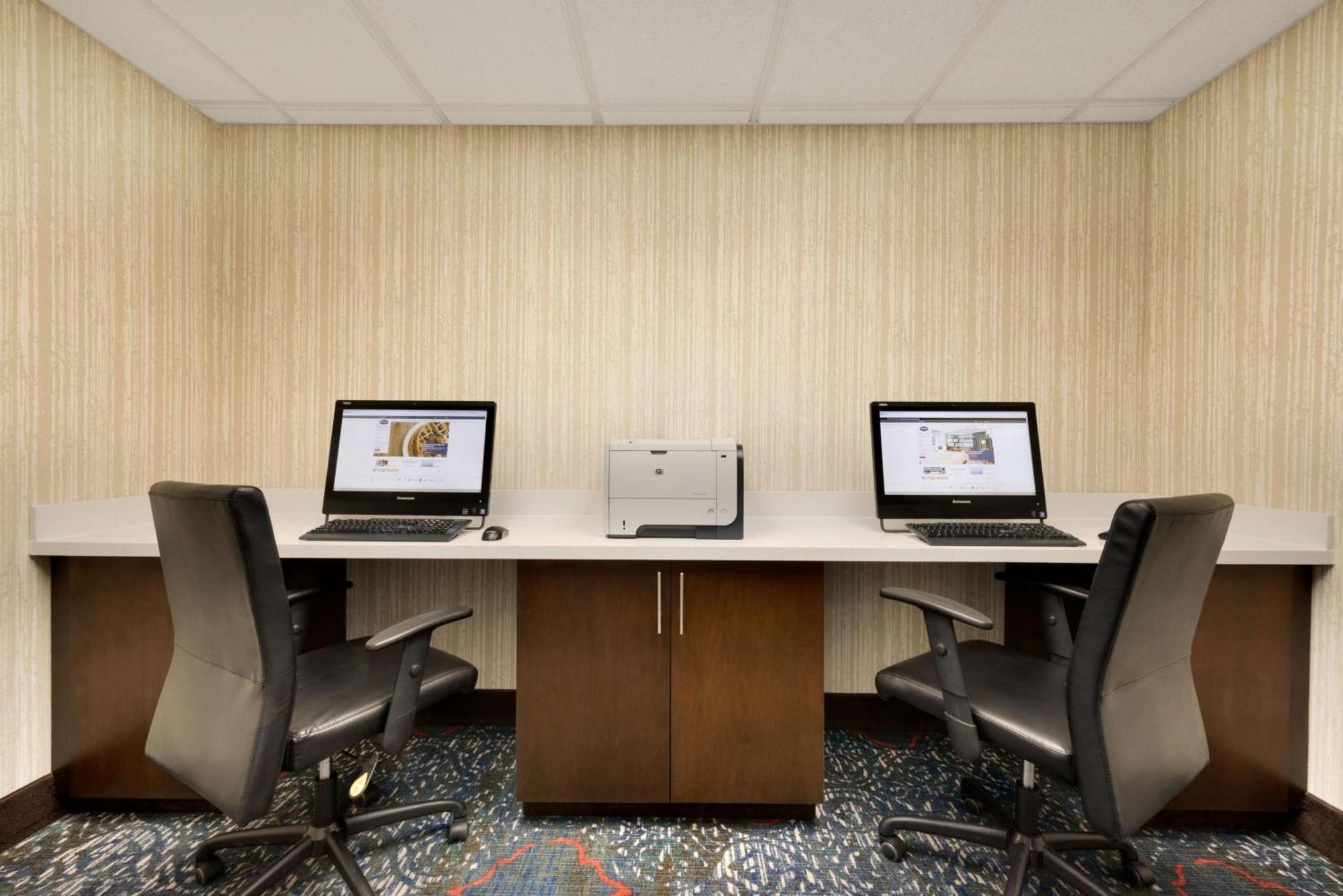Hampton Inn And Suites Монро Екстер'єр фото