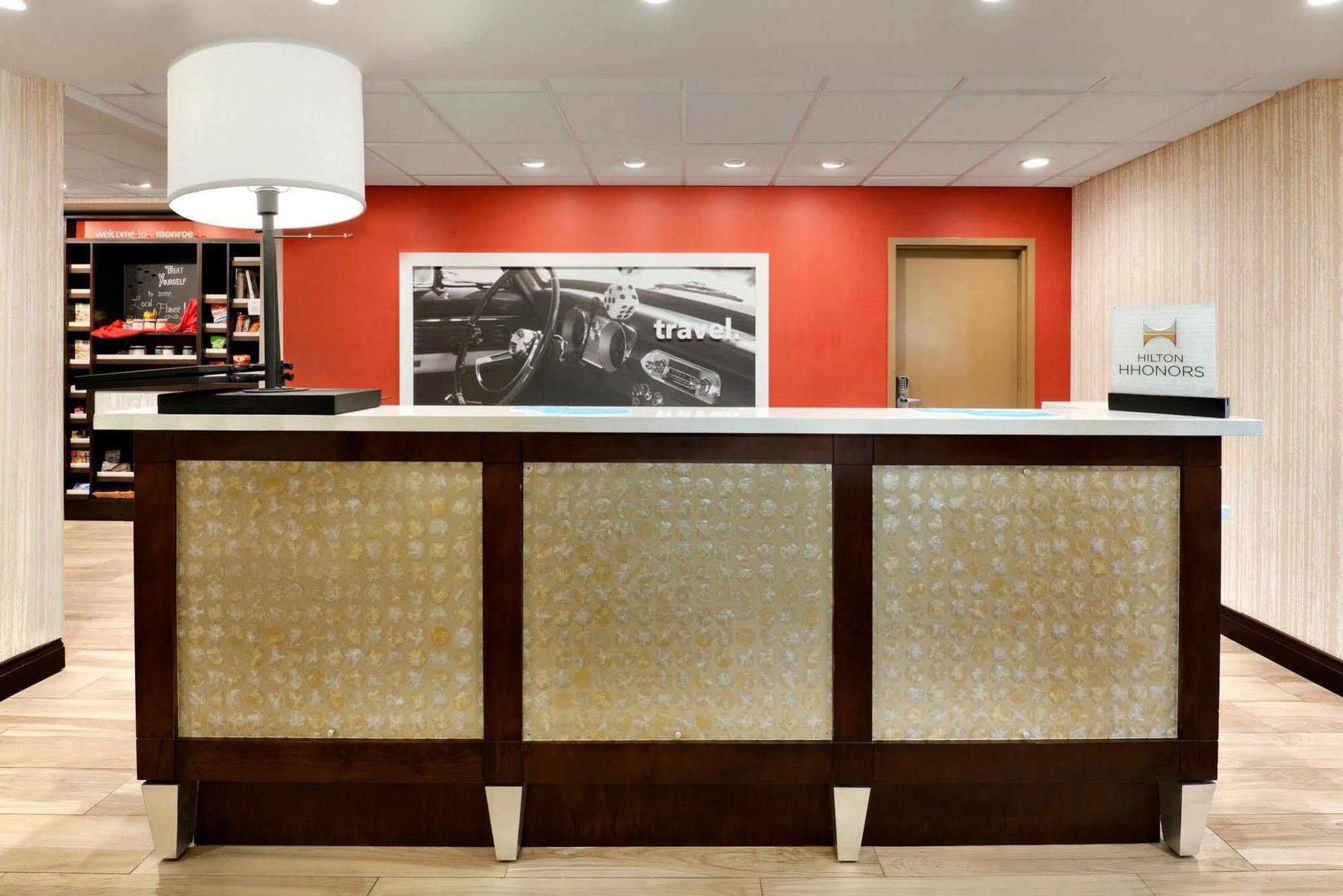Hampton Inn And Suites Монро Екстер'єр фото